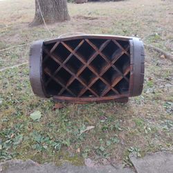 Old Wine 🍷 🍇 holder..