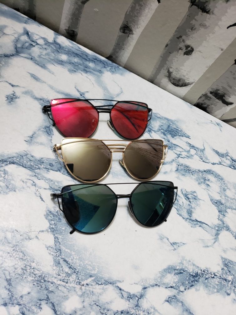 3 pair of Oversized Frame Cat Eye Sunglasses