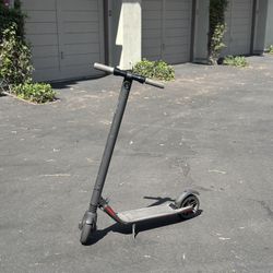 Segway ES1 Scooter 
