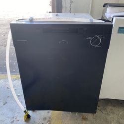 Frigidaire Dishwasher 