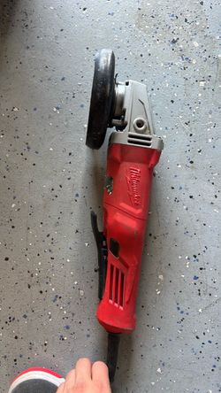 Milwaukee grinder