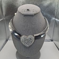 Choker Pendant Necklace Set 