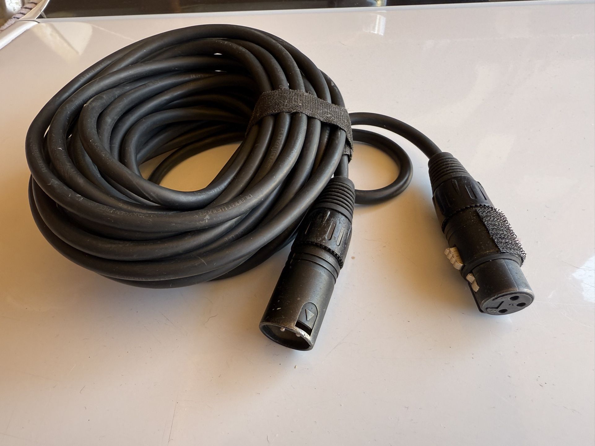 Mic cable