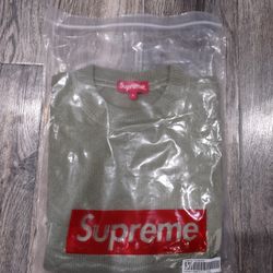 Supreme Stone Washed Sweater "Olive"