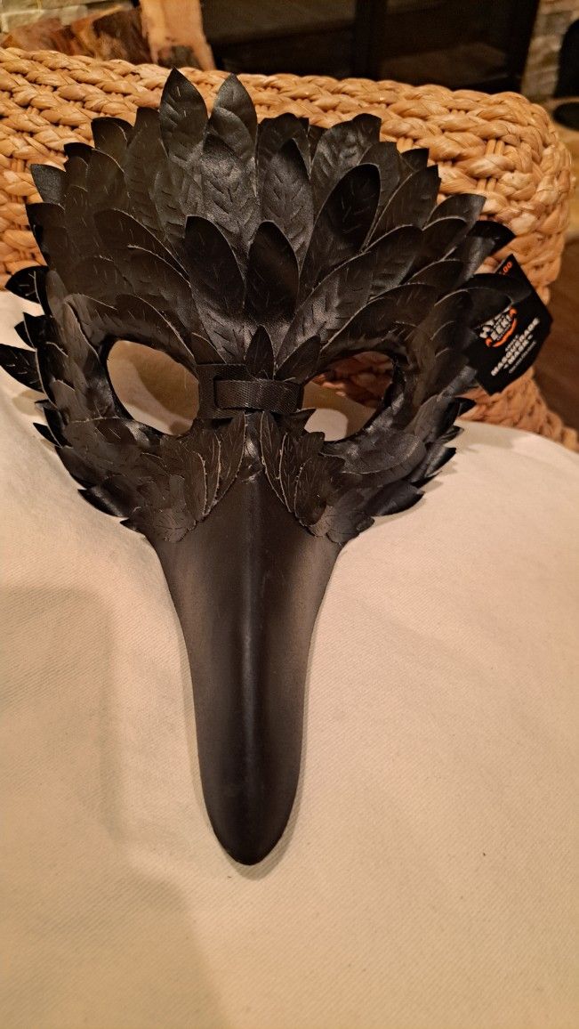 Hyde And Eek Halloween Crow Mask