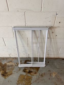 White Metal Wire Drying Rack