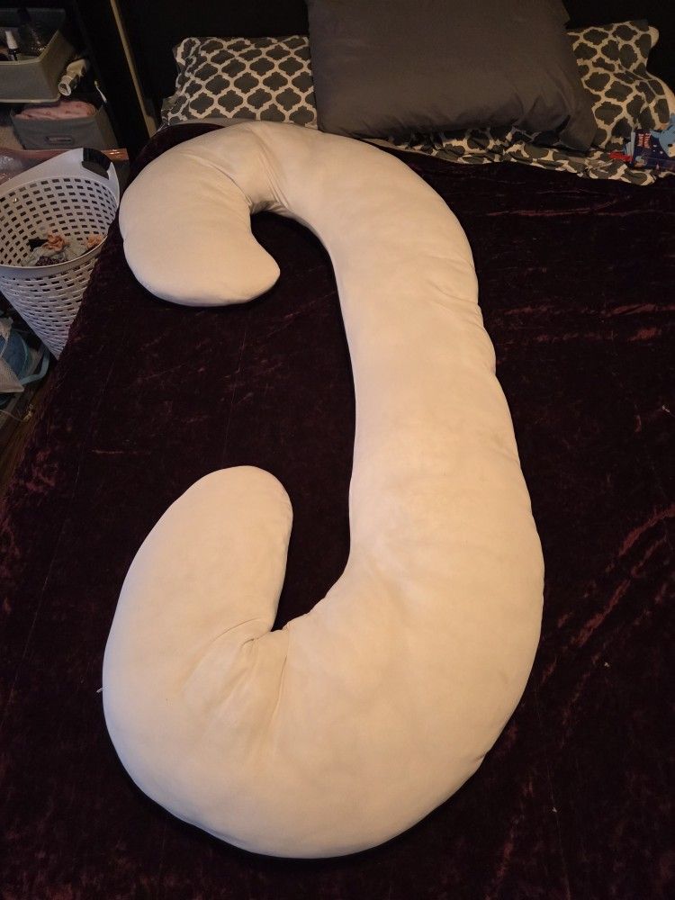 Pregnancy Pillow