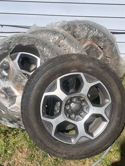 2024 Jeep Compass 17" OEM Wheels & Falken Wildpeak Tires w/ TPMS - Set of 4