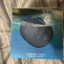 New Waterproof/ Dust Proof Bluetooth Speaker