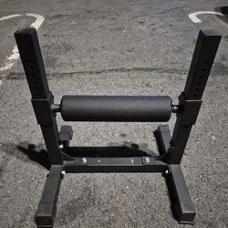 Single Leg 🦵 Squat Machine 💪