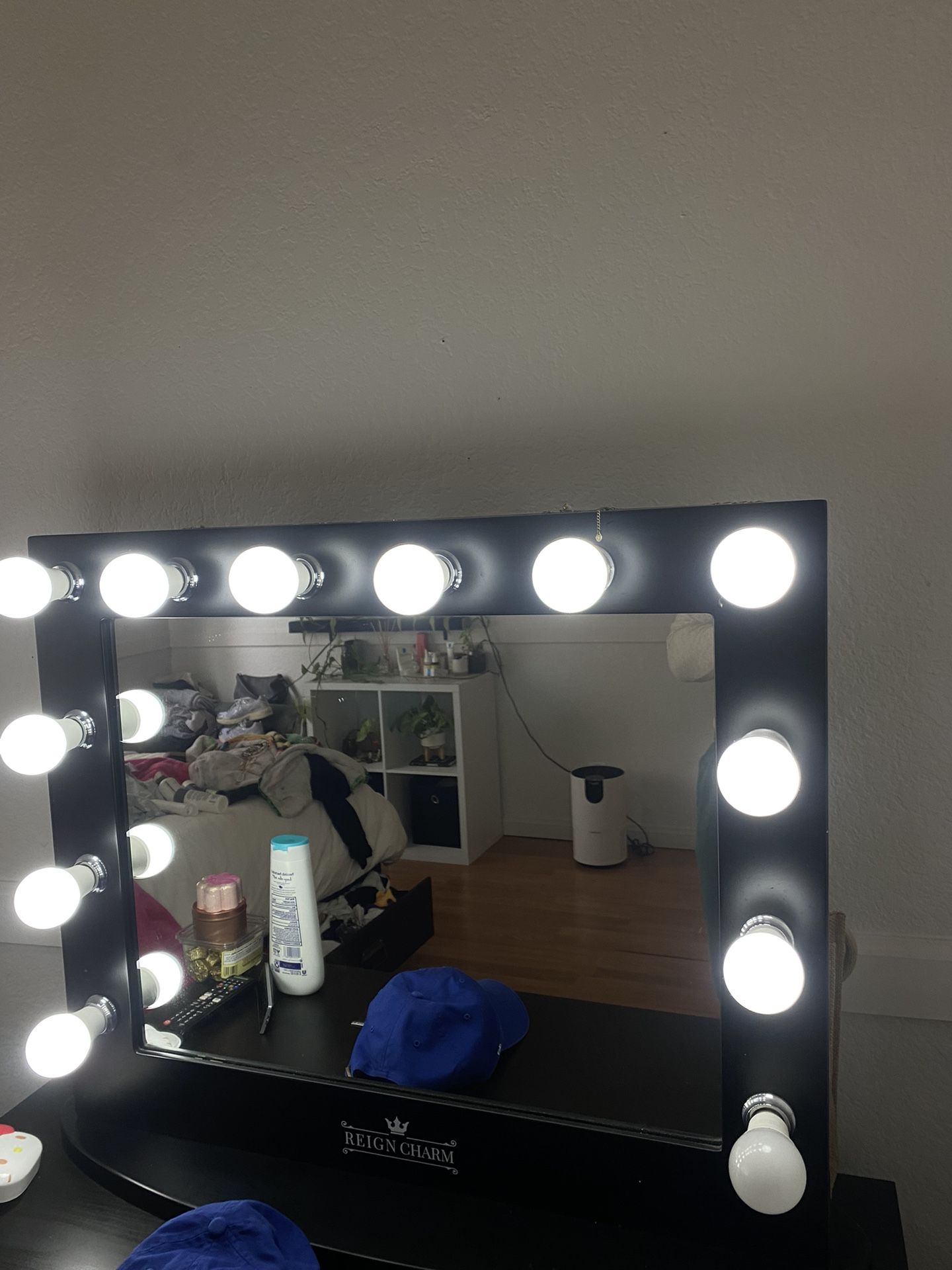 Black vanity