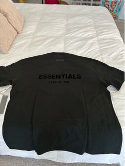 Essentials Shirt Size Extra Large