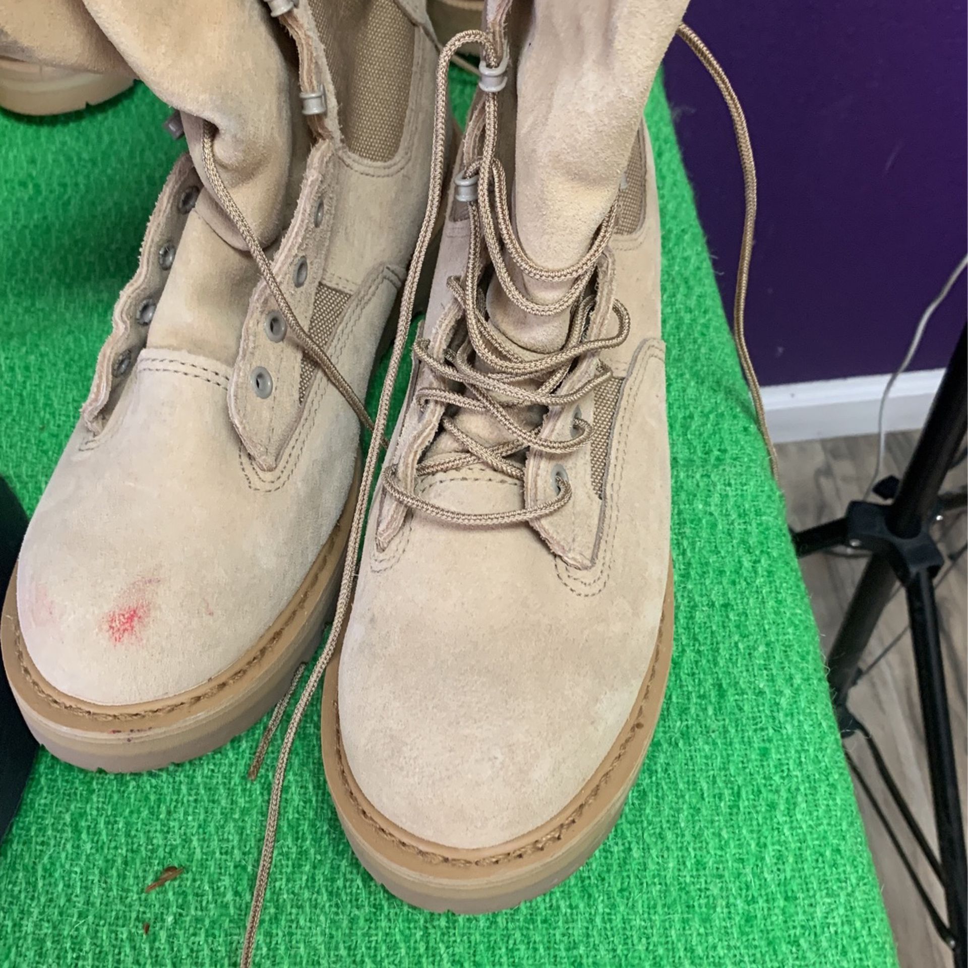 military boots size 7.5