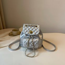 Minimalist Diamond-Patterned Backpack, Casual And Stylish Women'S Bag, New Summer Fashion Niche Travel Backpack