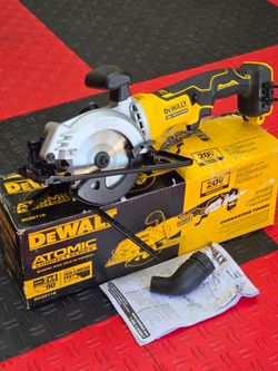 DEWALT ATOMIC 20V MAX Cordless Brushless 4-1/2 in. Circular Saw (Tool Only)