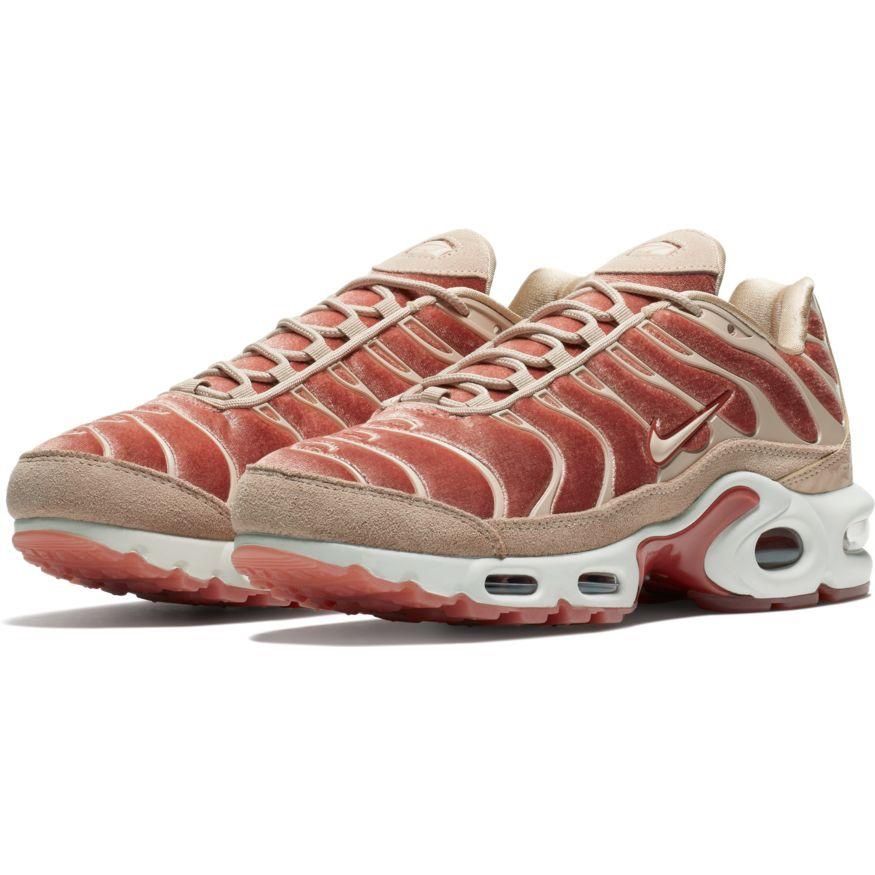 Nike air max plus velvet clearance peach