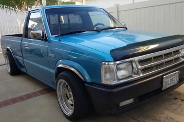 1989 Mazda B-Series Pickup