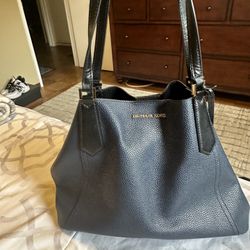 Large Michael Kors Purse 