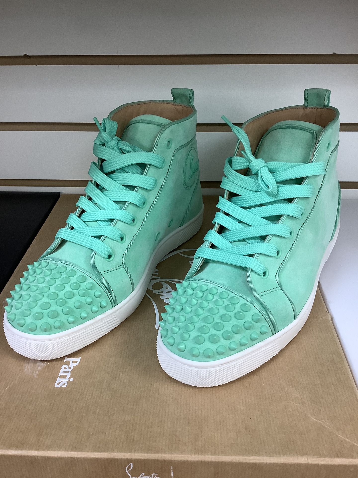 Christian Louboutin Lou Spikes Orlato Flat Suede Designer Shoes Sneakers Size 39.5