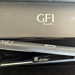 GFI Flat Iron in Grey