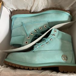 Turquoise Timberland 