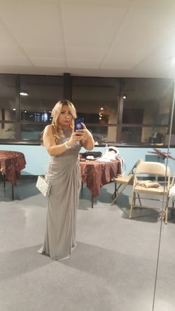 Grey Chalfont dress size 6