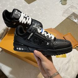 Louis Vuitton Trainers Shoes