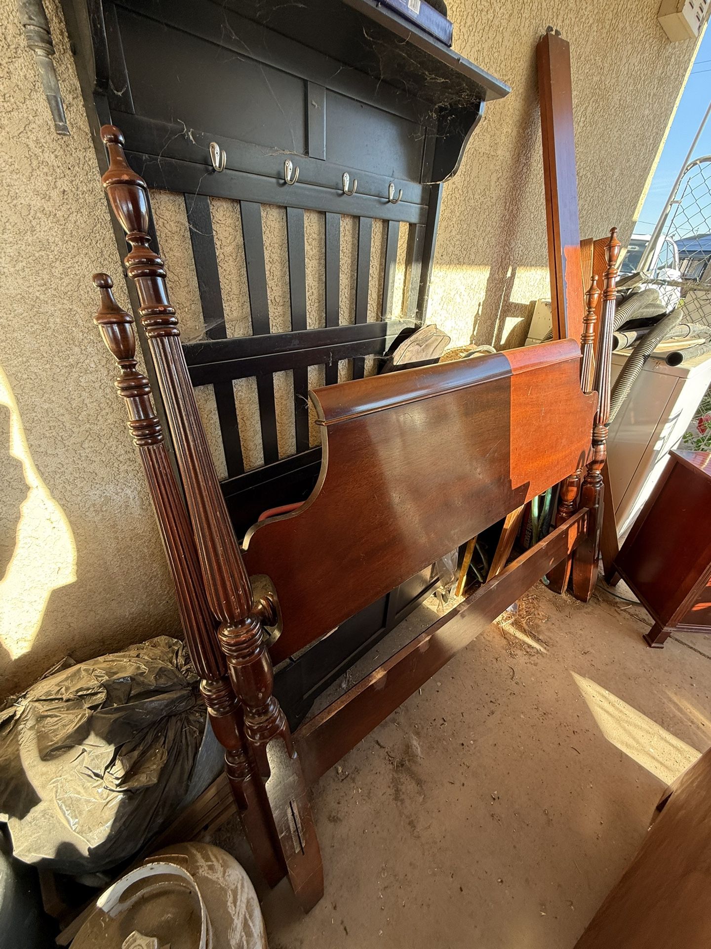 Antique Full size spindle poster bed