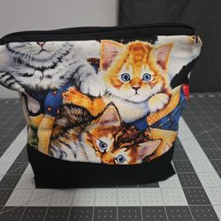 Cats cosmetics bag
