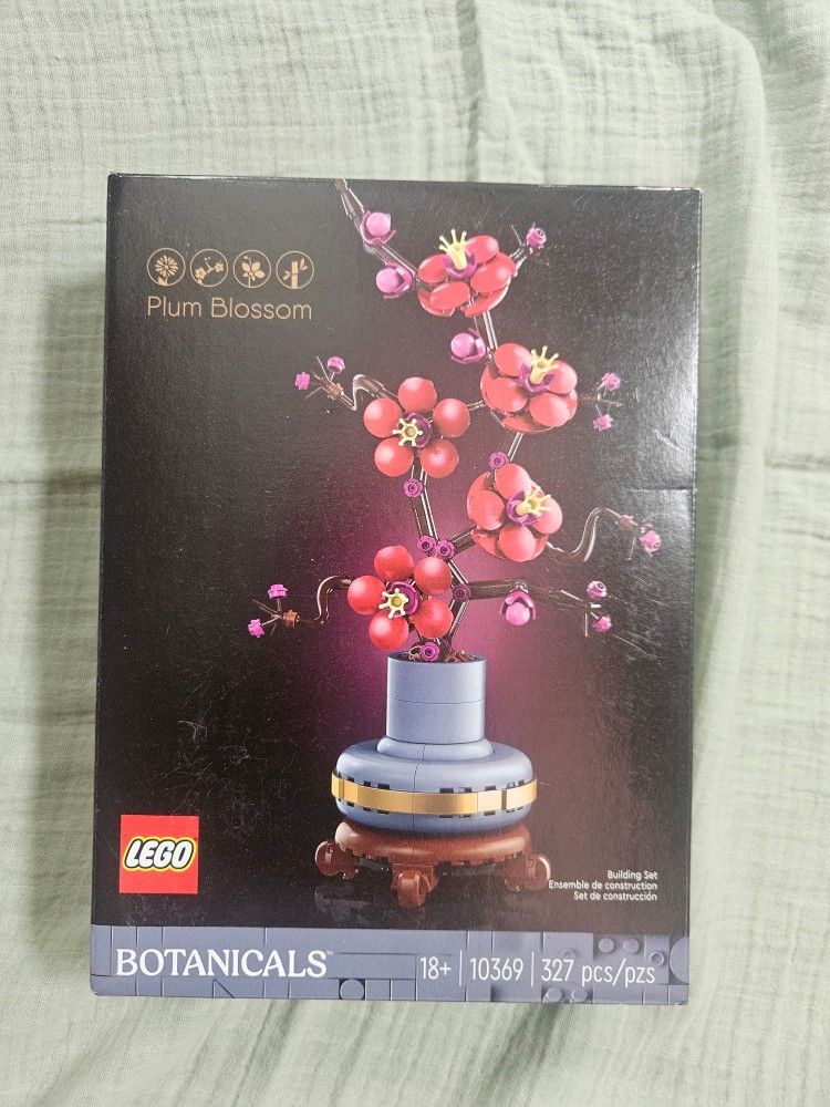 Lego Botanicals Plum Blossom
