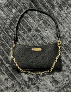 Black Pochette Liv