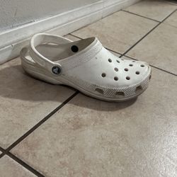 Ashley Barnes Croc