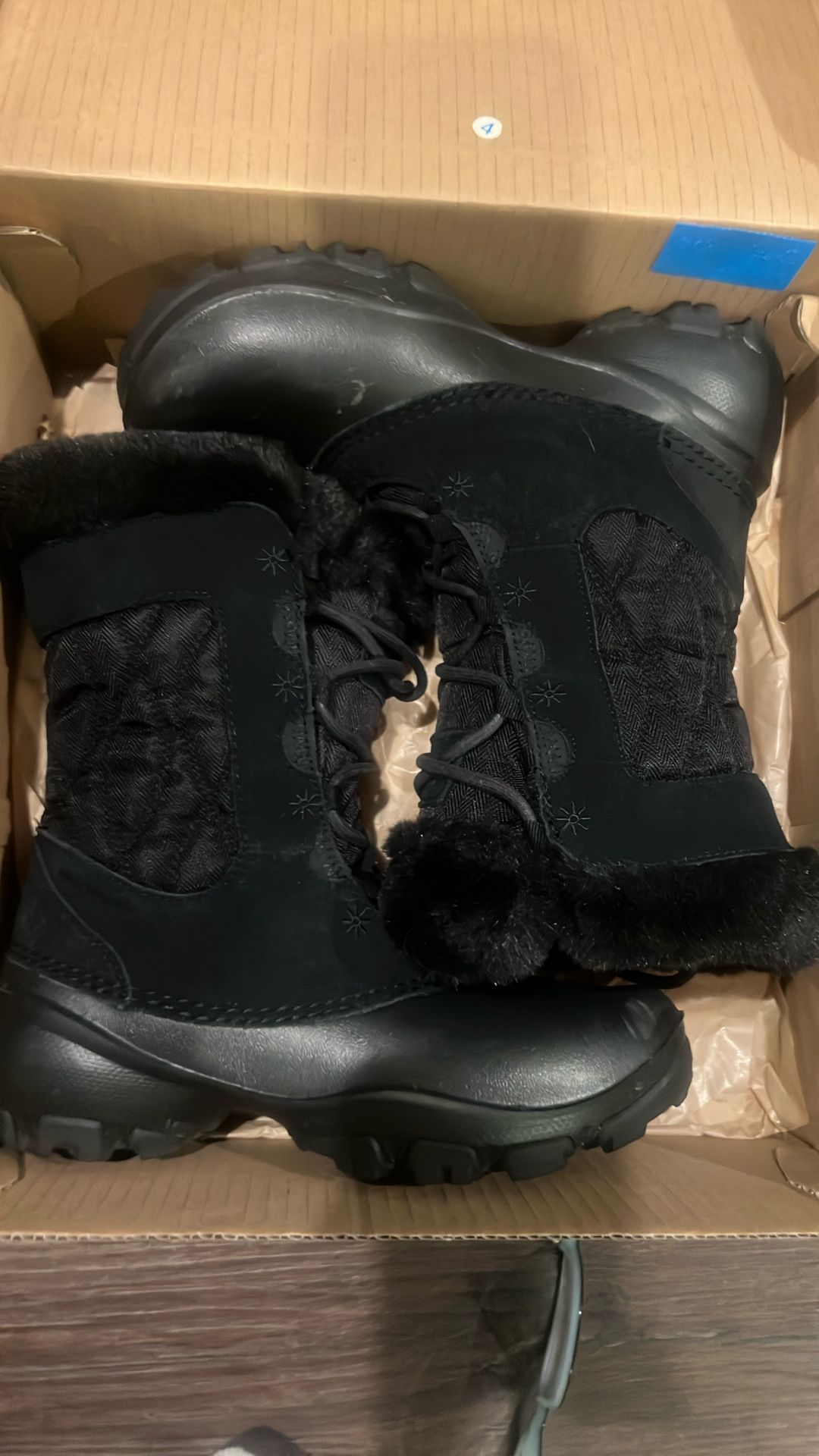 Women’s Snow Boots