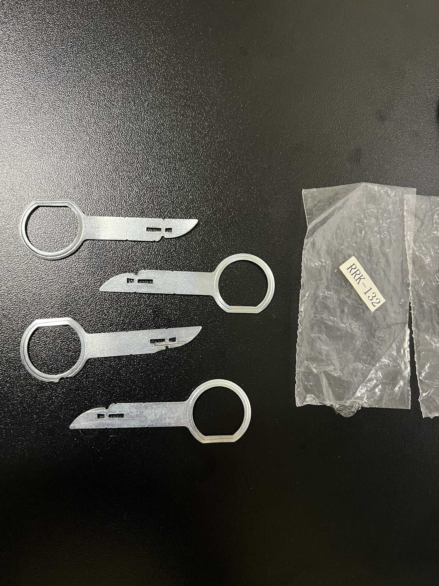 Radio Removal Tool key Set