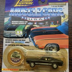 Johnny Lightning Muscle Cars U.S.A. 1968 Ford Shelby GT-500, Series 1