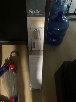 Clothing rack