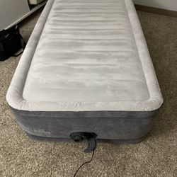 Intex Inflatable Air Mattress - Twin Size