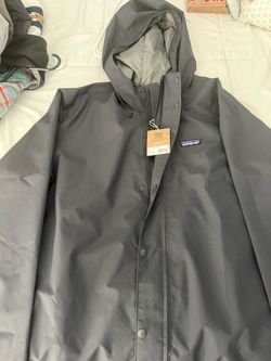 Patagonia Men's Large Glacier Rain Jacket NEW
