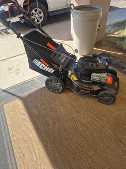 ECHO LAWN MOWER NEW  LM 2119SP. 190CC