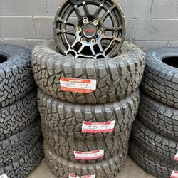 SET LT 285/70/17 MUD TERRAIN AND NEW TRD RIMS