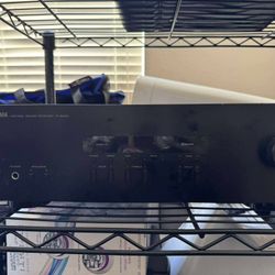 Yamaha R-S202 Sound Receiver with Cable and Remote
