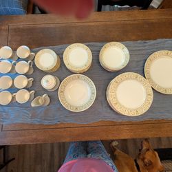 Felicity by Danielle China