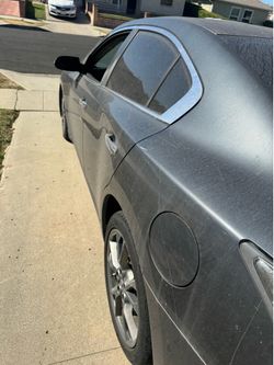 Nissan maxima