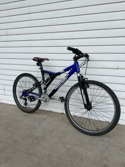 Mongoose Mountain Bike