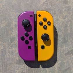 Nintendo Switch Joy-Con L/R