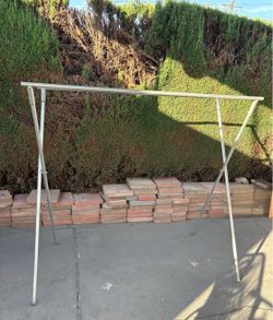 CLOTHING RACK