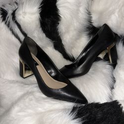 DKNY Black Leather Block Heels – Elegant & Modern