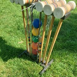 Croquet set