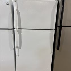 REFRIGERADOR De 28 Pulgadas 