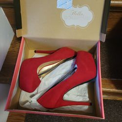Red Pumps - Like New